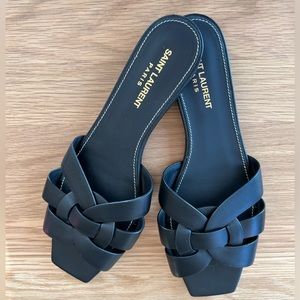 Yves Saint Laurent Woven Black leather sandals